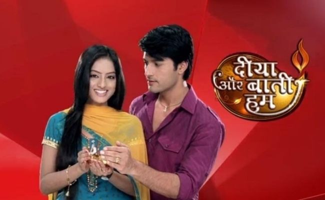 Diya Aur Baati Hum - Serial on Star Plus